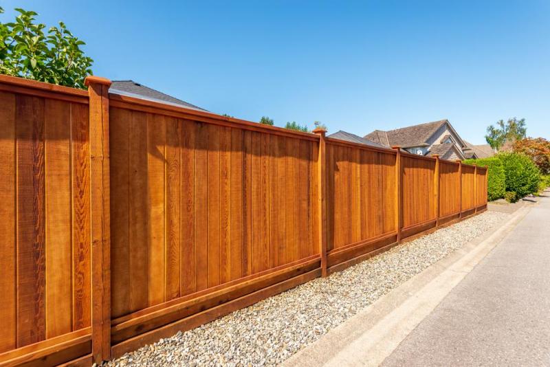Installation de cl&ocirc;ture, quel mod&egrave;le choisir pour son jardin ?