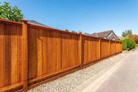 Installation de cl&ocirc;ture, quel mod&egrave;le choisir pour son jardin ?